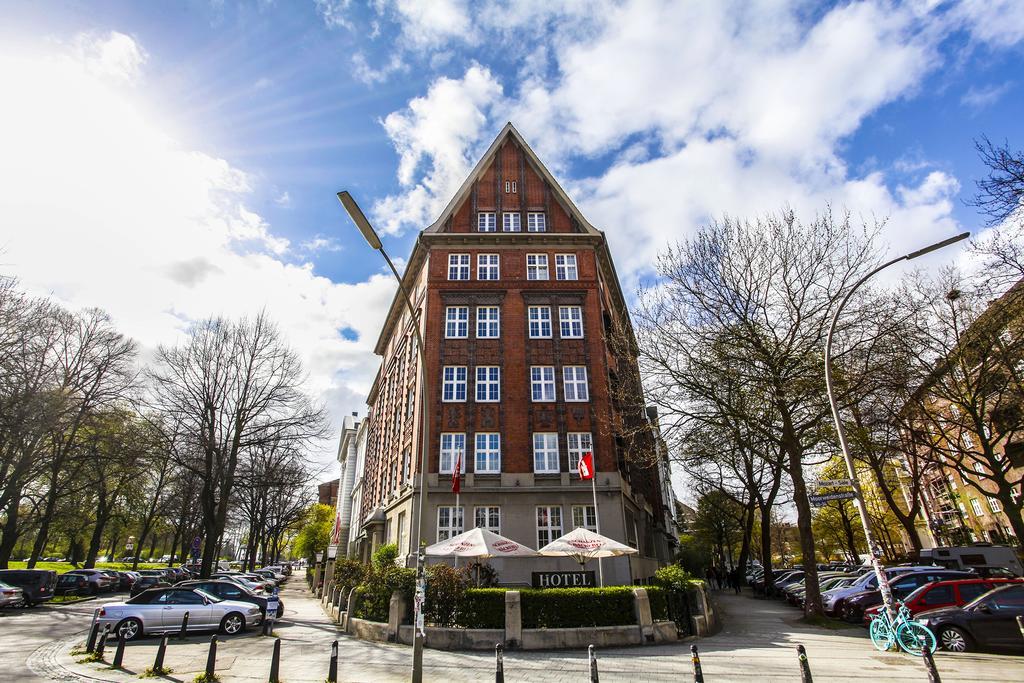 Hotel Fresena Im Dammtorpalais Hamburgo Exterior foto